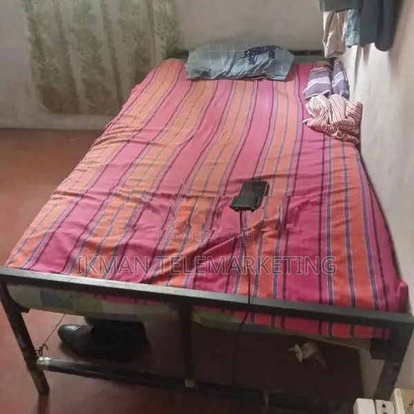 Room for Rent in Dehiwala (Boys Only)