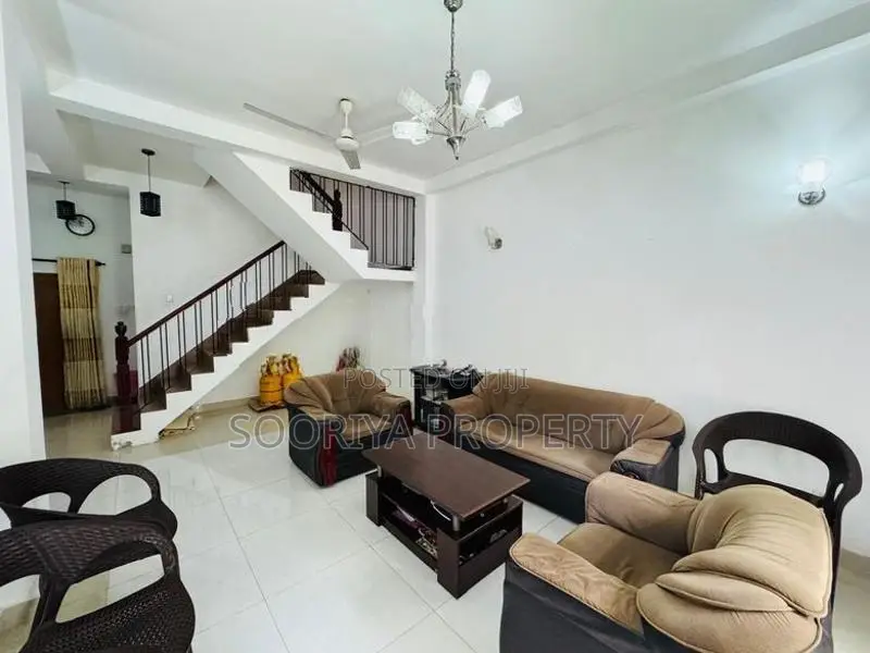 Beautiful 2 Storey Luxury House for Sale in Piliyandala Town