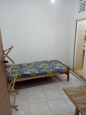 Room Rent in Nugegoda ( Girls Only)