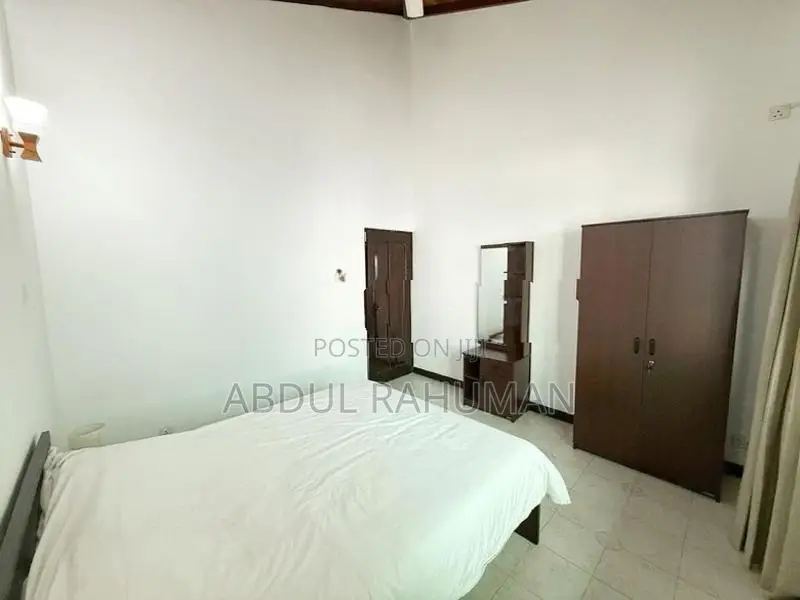 7 Rooms Single House Kalubowila Pets Okay