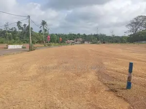 Land for Sale in Kesbewa