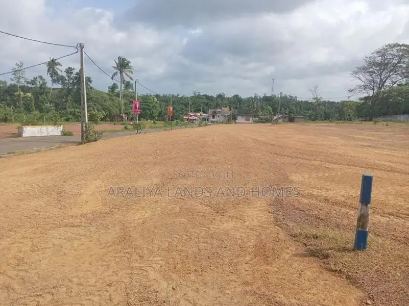 Land for Sale in Kesbewa
