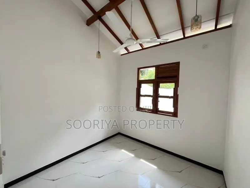 Piliyandala Polgasowita Brand New Modern House for Sale