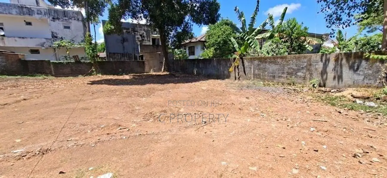 Land for Sale Boralesgamuwa Aberathnamawatha
