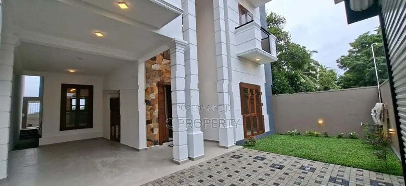 House for Sale Boralesgamuwa