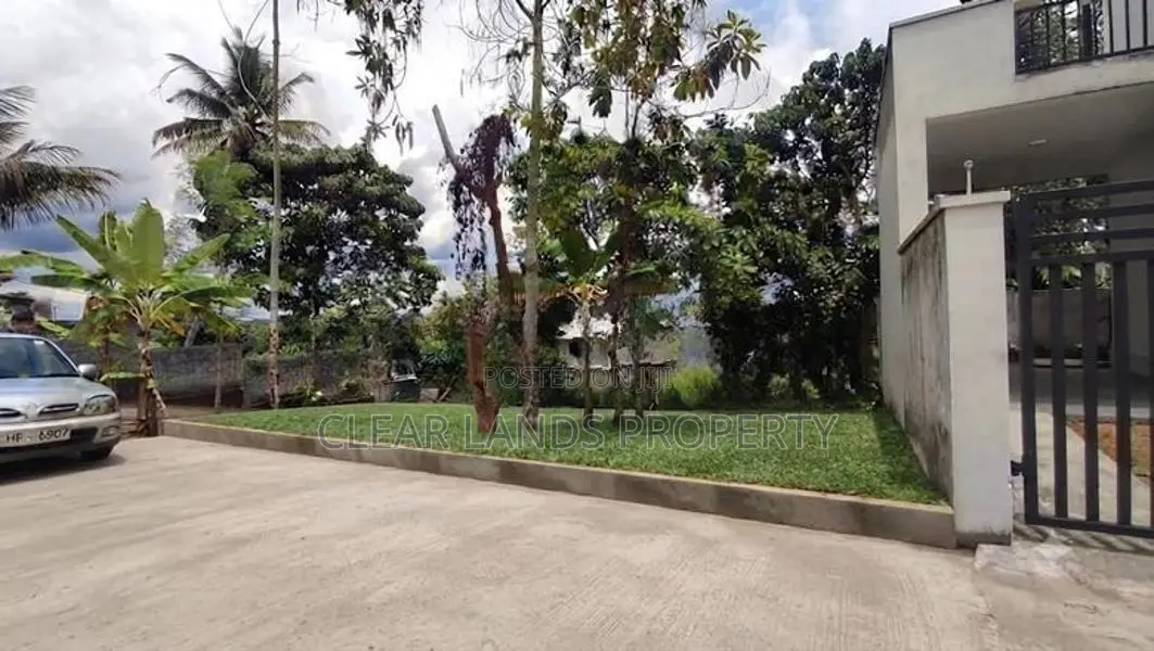 Residential Land for Sale in Homagama Town