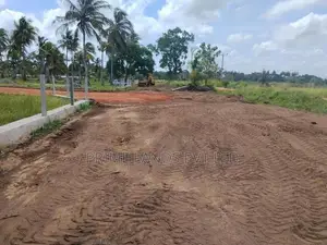 අනුරාධපුර සින්නක්කර ඉඩම