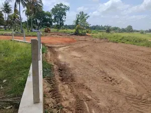 අනුරාධපුර සින්නක්කර ඉඩම