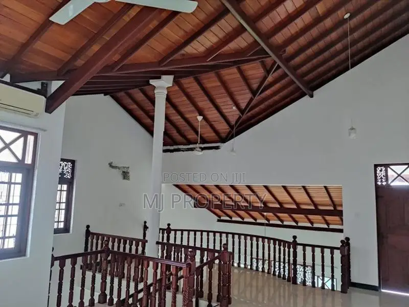 ( YR-1134) Valuable Two Storey House Rent in Malabe