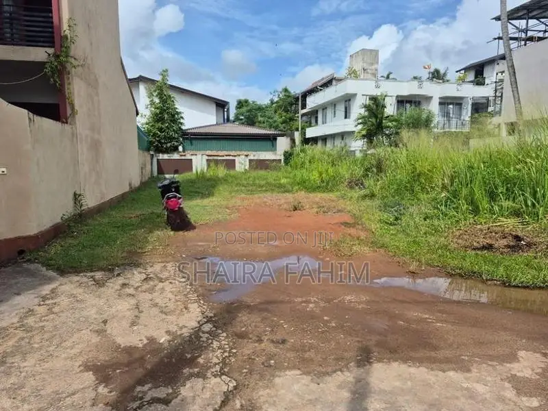 Prime Land for Sale in Boralesgamuwa
