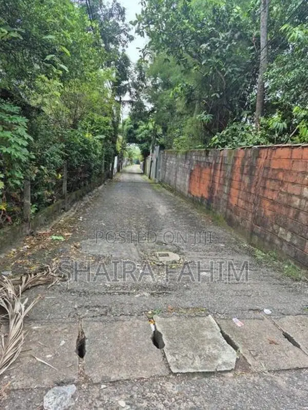 Prime Land for Sale in Boralesgamuwa