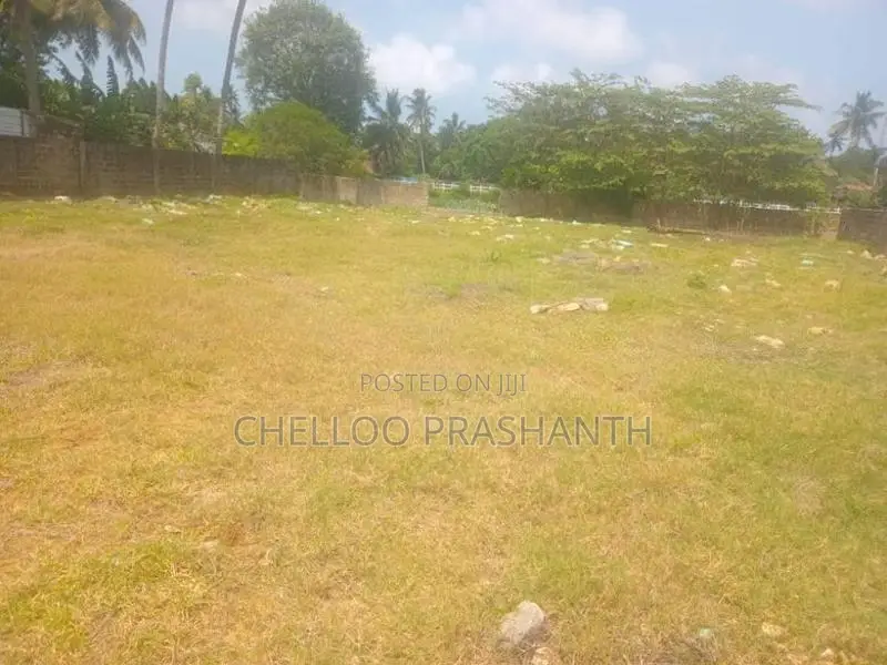 3 பரப்பு காணி விற்பனை நல்லூர் சங்கிலியன் வீதி