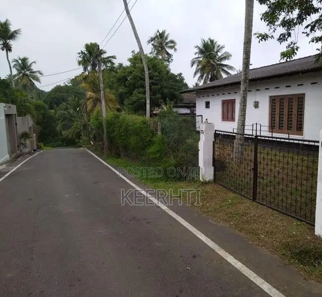 Prime Land for Sale in Malabe Near SLIIT