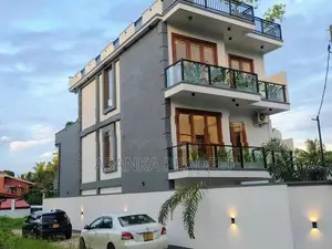 500m to Maharagama Brand New Three Storey Luxury House for Sale(rrki8s