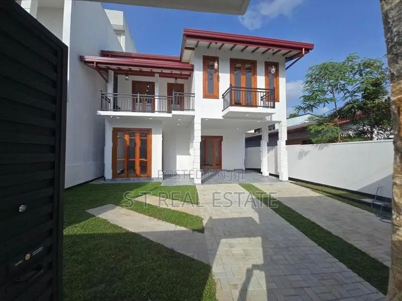 Brand New Luxury 2 Story House for Sale in Kottawa