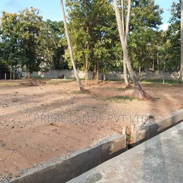පැල්ලන්දෙණිය හන්දියෙන්ම සුපිරි ඉඩමක්