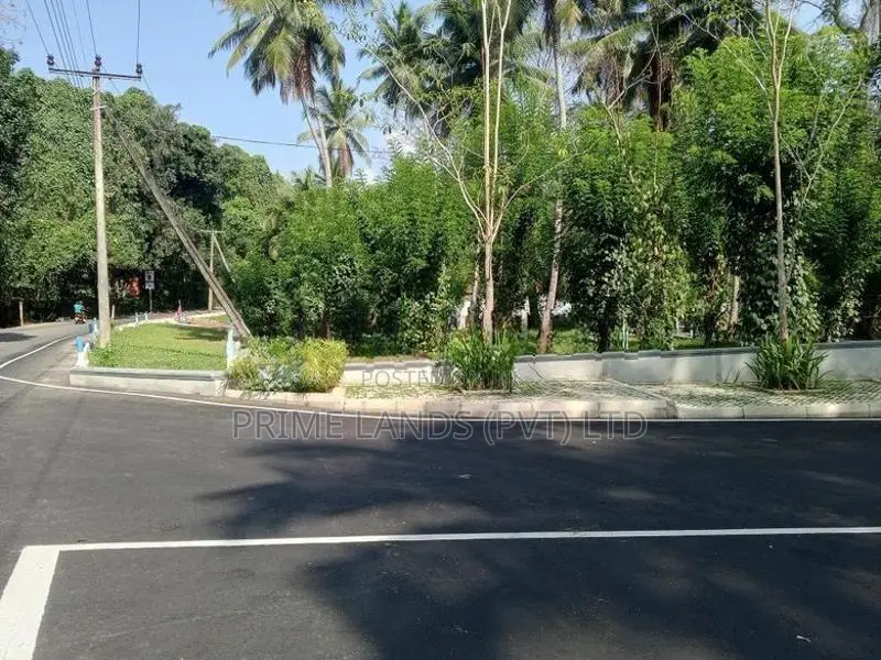 Land for Sale Gampaha