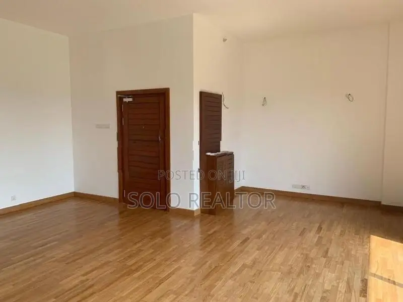 Luxury 3 Bedroom Apartment for Sale in Colombo 5
