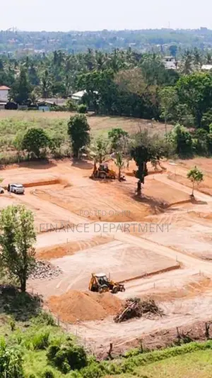 පොල්ගස්ඕවිට කහතුඩුව 120 බස් පාරට ඇවිදින දුරින් පදිංචි වෙන්න