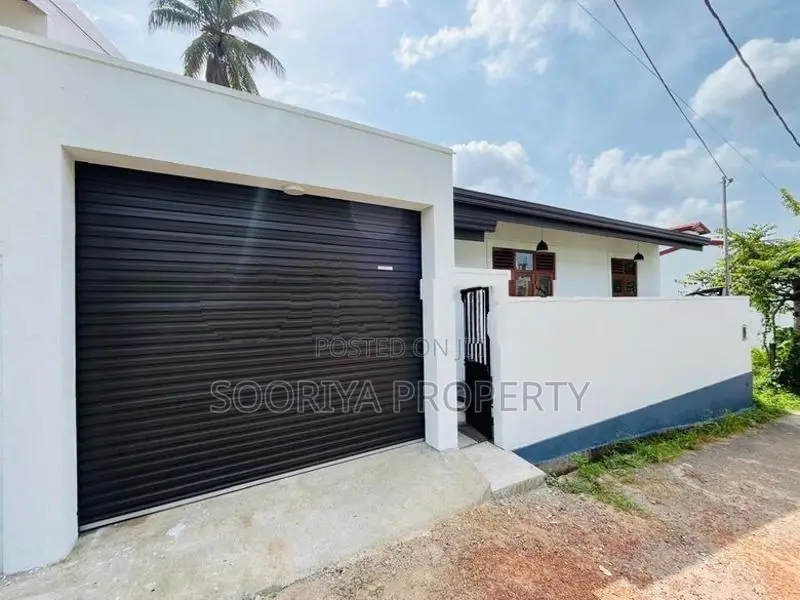 Brand New House for Sale in Piliyandala