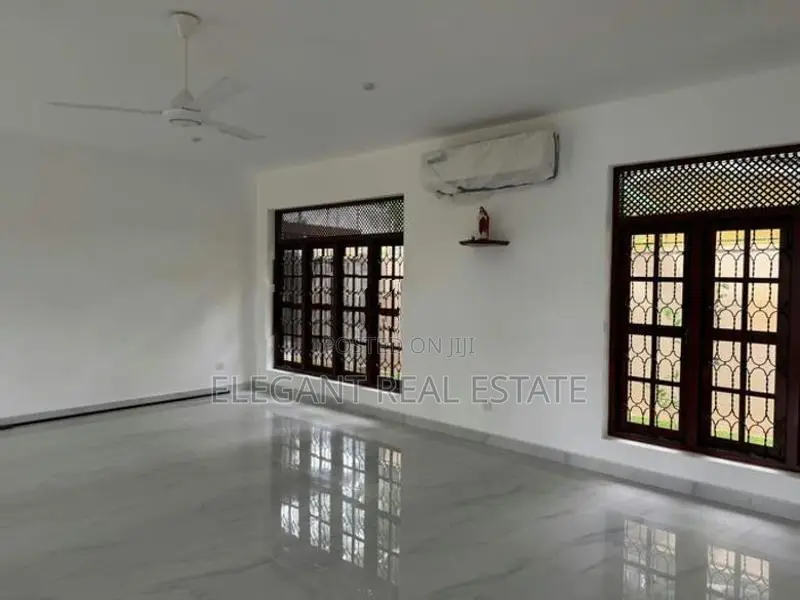 04 Bedroom 02 Storied House for Rent in Mount Lavinia (A6388)