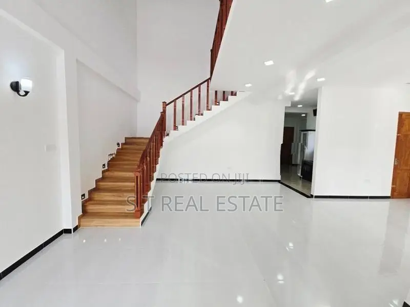 Brand New Luxury 2 Story House for Sale in Kottawa