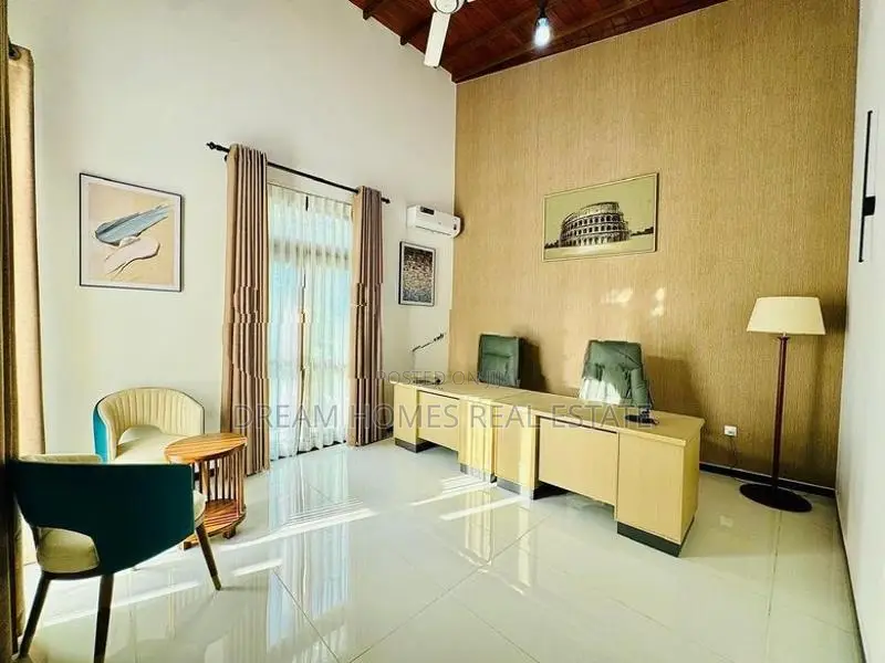 Luxury Furnished Smart Home with Private Lift – Palawatta