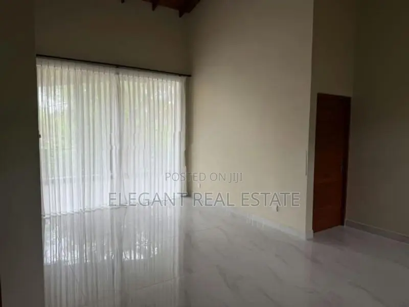 04 Bedroom 02 Storied House for Rent in Mount Lavinia (A6388)