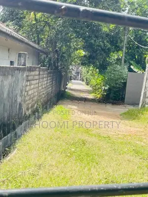 மத்தளையில் விற்பனைக்கு நிலம்