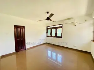 Luxury Refurbished Tropical Style House for Rent – Colombo 5