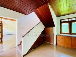 Luxury Refurbished Tropical Style House for Rent – Colombo 5