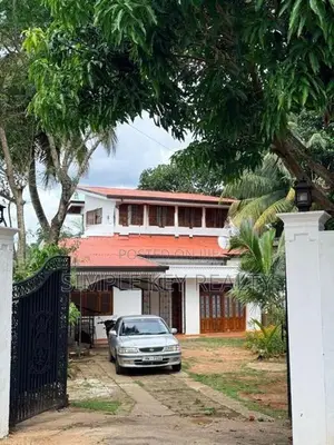 Three Storey House for Sale in Kadawatha Ragama Road
