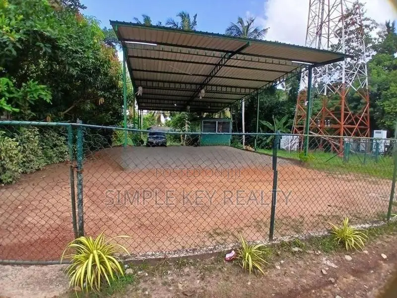Commercial Land for Sale in Kadawatha