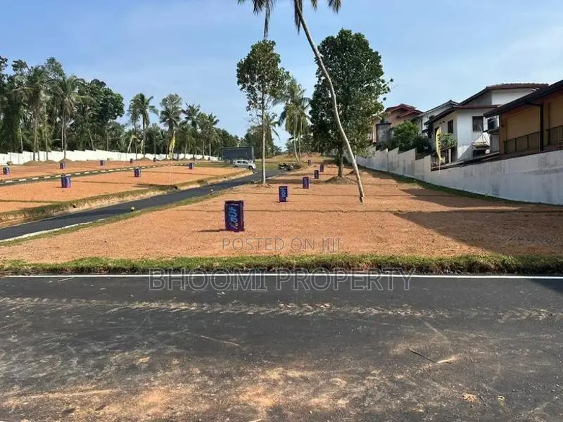 Amazing Land Kadawatha