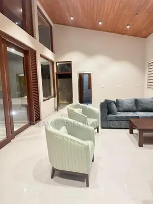 Fully Furnished Luxury New House with Swimming Pool-Boralesgamuwa