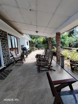 Restaurant for Sale in Kandy Narampanawa