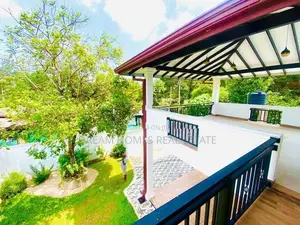 Brand New 5 Bed House with 15 Perch Piliyandala