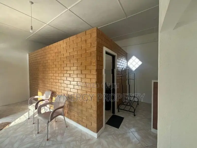 A/C Fully Furnished Annex for Montly Rent - Kadawatha