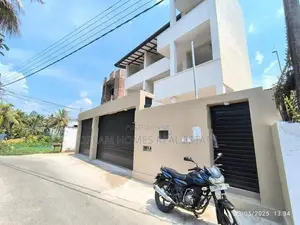 Ground Floor House for Rent – Athurugiriya