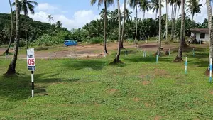 Land for Sale in Polgahawela - Near Railway Station u03