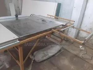 Board Cutting Machine