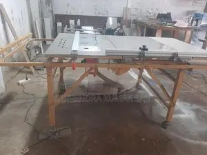 Board Cutting Machine