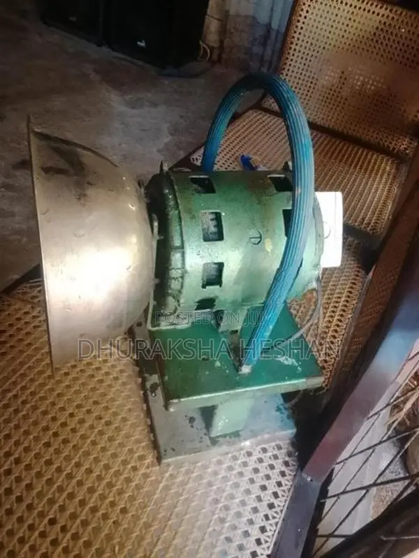පොල්ගාන මැශින්
