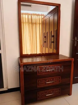 Damro Bedroom Set