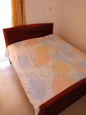 Damro Bedroom Set