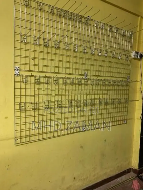 Showcase with Shop Rack