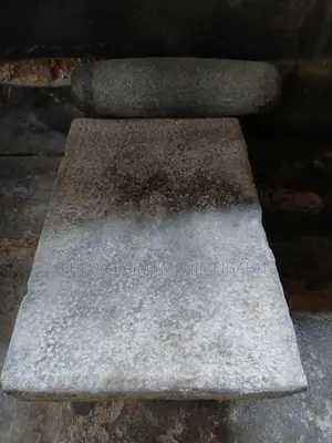 அம்மி (Manual Grinder)