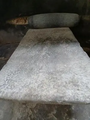 அம்மி (Manual Grinder)