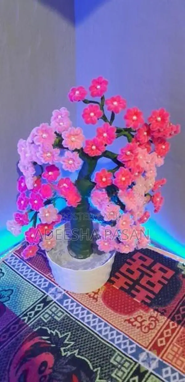 Pipe Cleaner Flower Vase