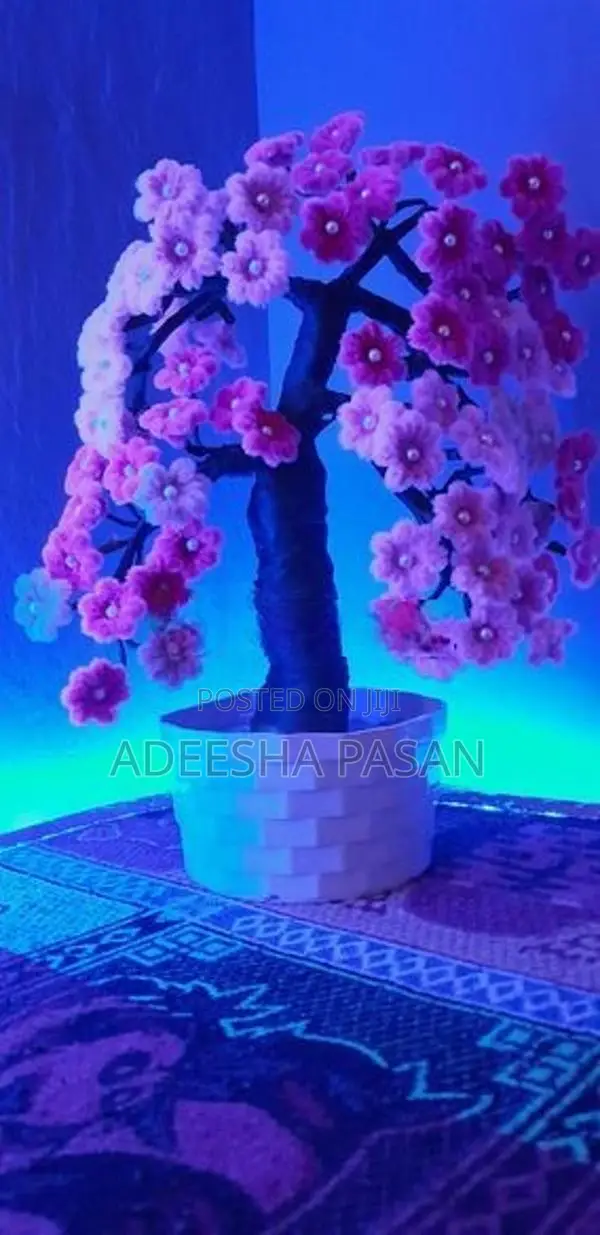 Pipe Cleaner Flower Vase